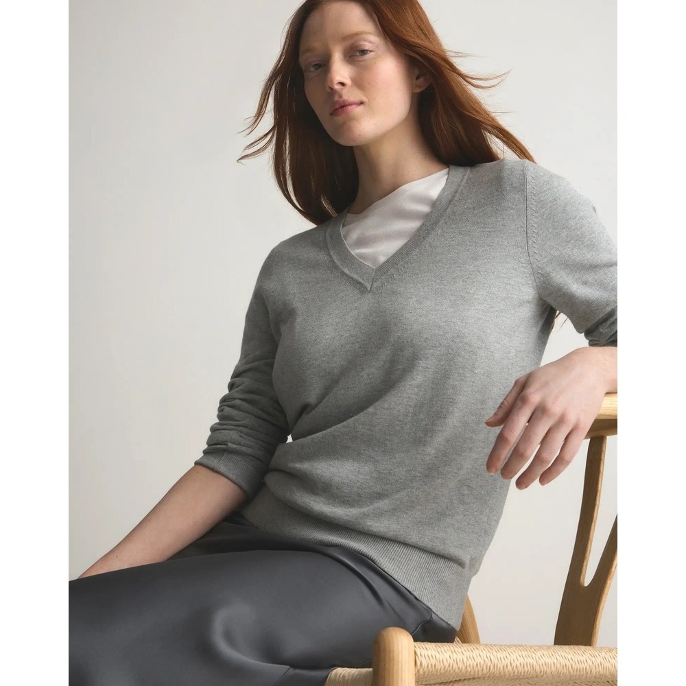 Quince Lightweight Cotton Cashmere V Neck Sweater Heather Grey Size M Capsule - Picture 5 of 6